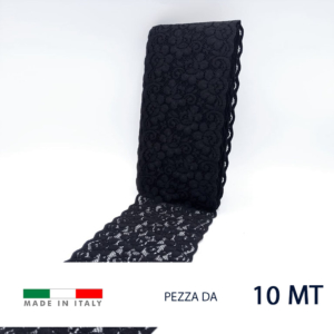 Pizzo raschel elastico con motivo floreale. 80% poliammide e 20% elastam. Prezzo riferito alla confezione da 10 metri. Altezza  5,5 cm circa. Prodotto in Italia.